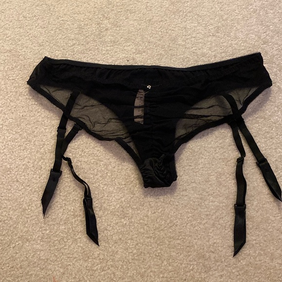 Victoria’s Secret Panties - NWT - Picture 3 of 5